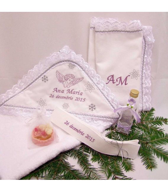 Trusou botez personalizat ingeras si fulgi de nea