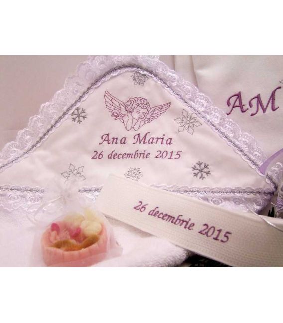 Trusou botez personalizat ingeras si fulgi de nea