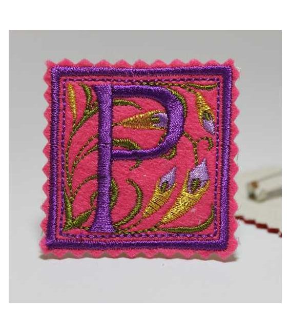 Marturii botez personalizate cu monograme P