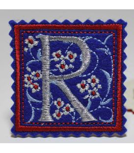 Marturii botez personalizate cu monograme R