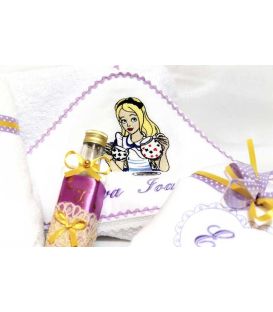 Trusou botez Alice in tara minunilor