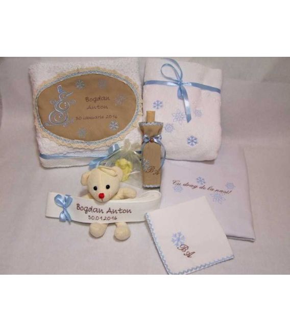 Trusou botez personalizat om de zapada