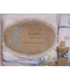 Trusou botez personalizat om de zapada