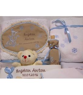 Trusou botez personalizat om de zapada