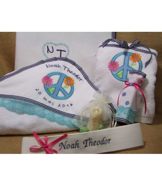 Trusou botez personalizat flower power