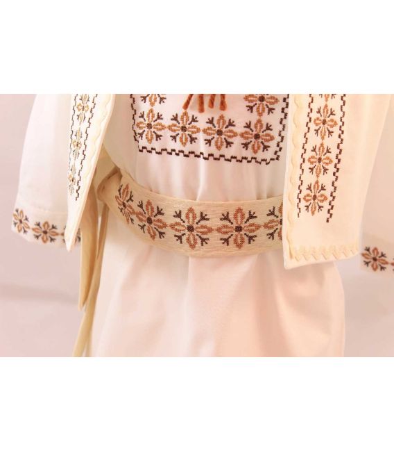 Costum national botez baieti din Moldova
