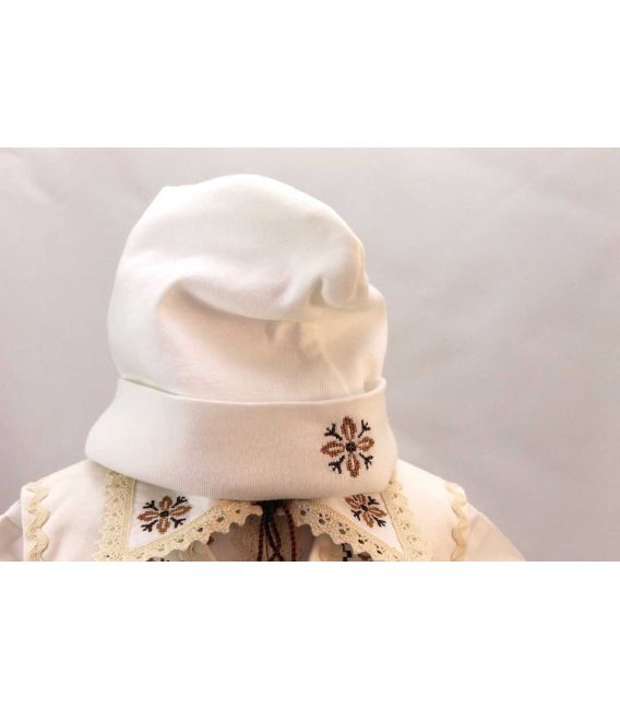 Costum national botez baieti din Moldova