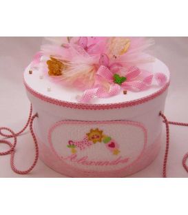 Cutie botez personalizata cu broderie Soare si Jucarii
