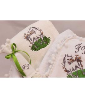 Trusou botez personalizat si cutie botez broderie calut