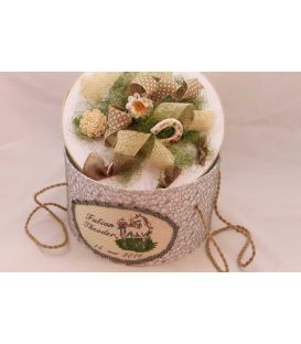Trusou botez personalizat si cutie botez broderie calut