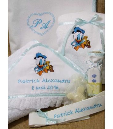 Trusou botez Donald