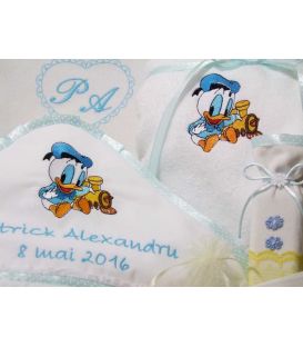 Trusou botez Donald