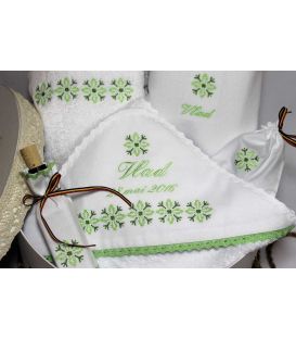 Trusouri botez traditionale - Trusou botez personalizat si cutie botez traditionale broderie stelute