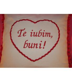 Perna decorativa brodata mesaj