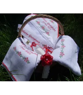Trusou botez traditional personalizat Motive populare romanesti