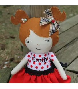 Papusa personalizata Emily si accesorii