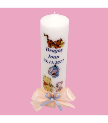 Lumanare botez Winnie si prietenii model 30 cm inaltime 6 cm diametru