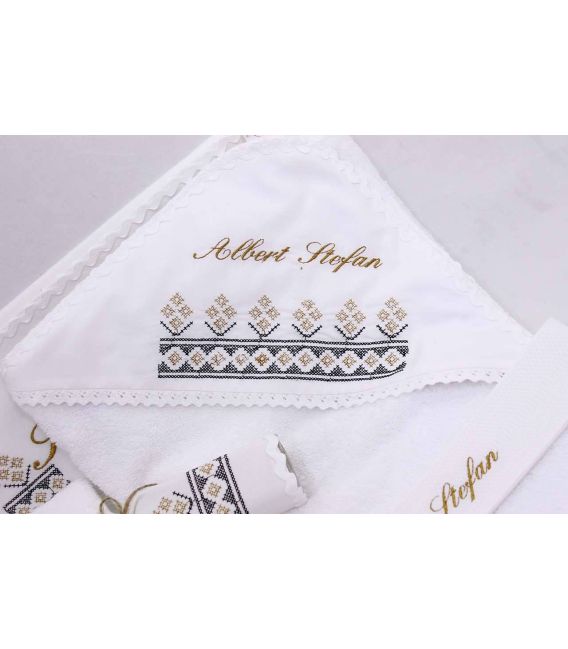 Trusou botez traditional personalizat Boroaia - detaliu broderie