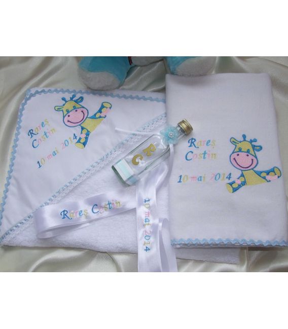 Trusou botez personalizat Puiut de girafa vesel