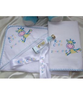Trusou botez personalizat Puiut de girafa vesel