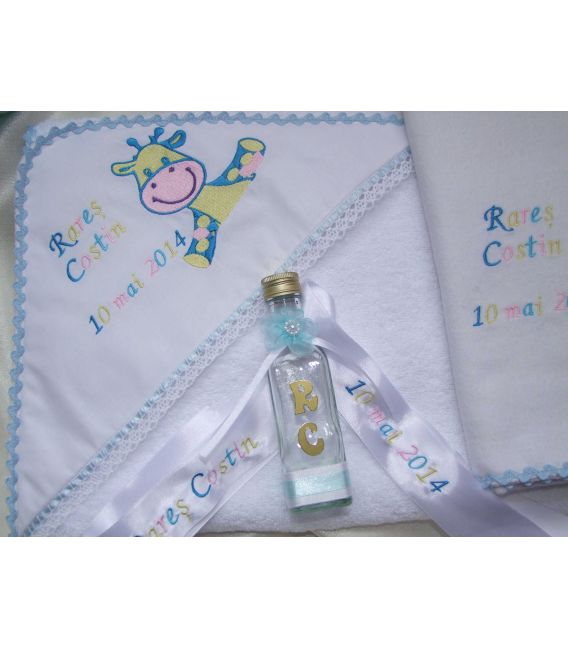 Trusou botez personalizat Puiut de girafa vesel