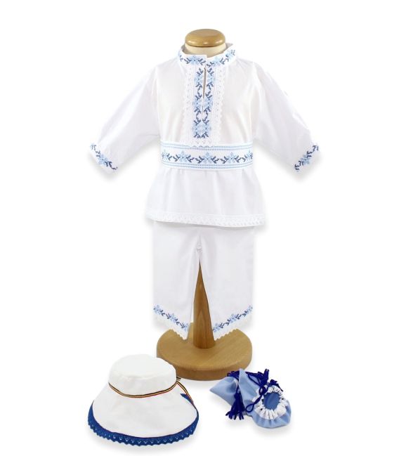 Costum traditional brodat Tudor