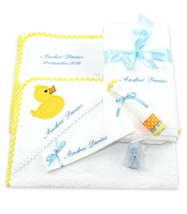 Trusou botez personalizat set bebelus si preot ratusca Mac