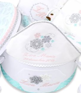 Set trusou botez premium si cutie decorata fulgi de nea