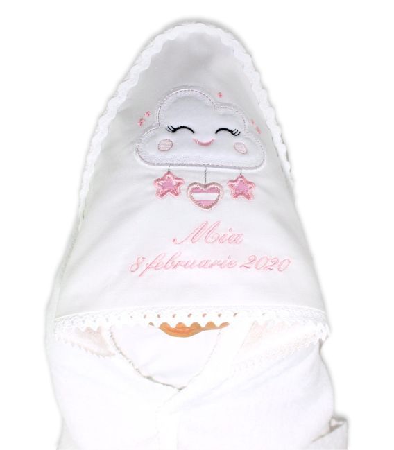 Set botez trusou si cutie pentru fetite norisor fericit