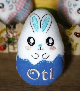 Jucarie personalizata ou de Paste cu iepuras Oti