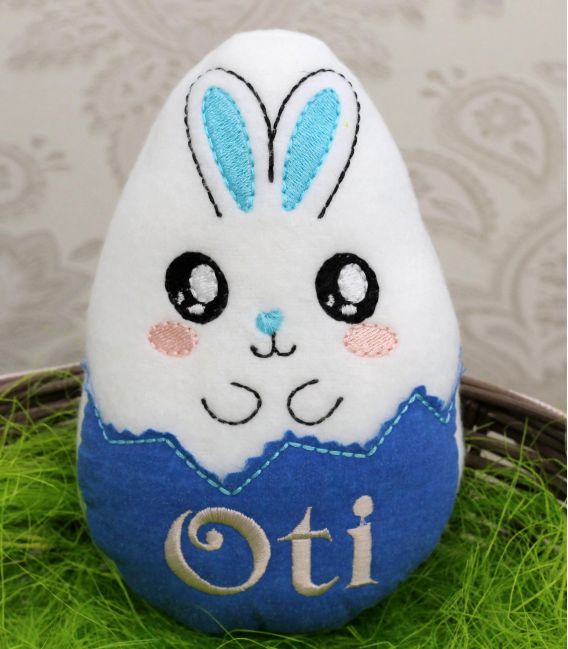 Jucarie personalizata ou de Paste cu iepuras Oti