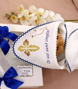 Trusou botez baieti cruce si porumbel livrare rapida 9 piese
