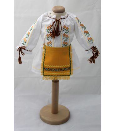 Costum traditional fete botez Felicia