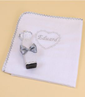 Trusou botez cu lumanare si cutie rotunda ingeras argintiu