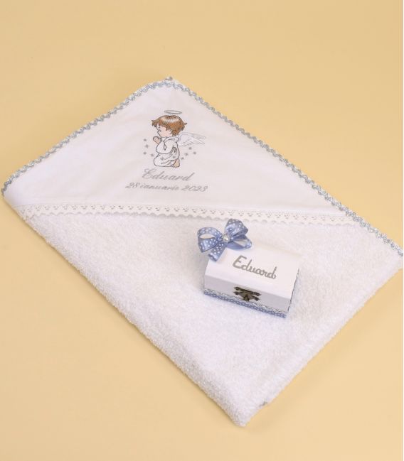 Trusou botez cu lumanare si cutie rotunda ingeras argintiu