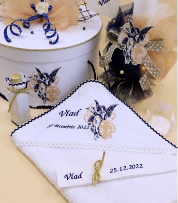 Trusou Baiat cu Lumanare | Botez cu Atelierele Cris