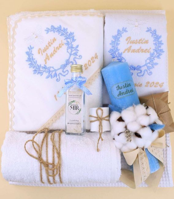 Trusou botez cu lumanare si cutie broderie porumbel