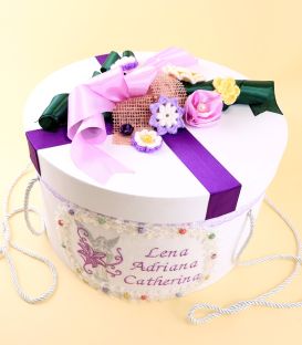 Cutie botez rotunda Ingeras si Crin decoratiuni crosetate