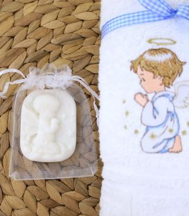 Trusou muselina baiat ingeras
