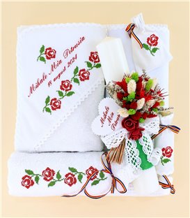 Trusou complet traditional trandafir rosu cu verde