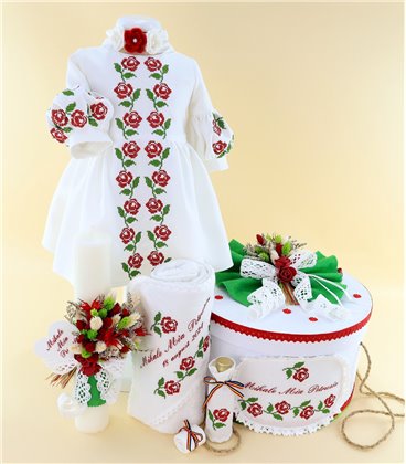 Trusou complet traditional trandafir rosu cu verde