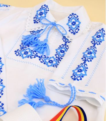 Set botez traditional baiat- detaliu costumas