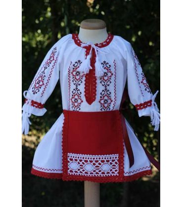 Costum botez fetite traditional Cristina