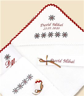 Set trusou, lumanare si cutie model traditional David - detaliu broderie capison