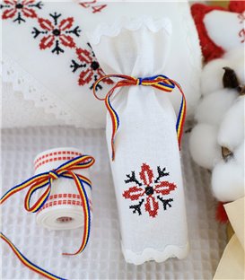 Sticluta de mir brodata traditional