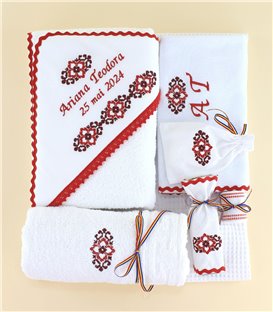 Trusou botez traditional personalizat model floare rosie