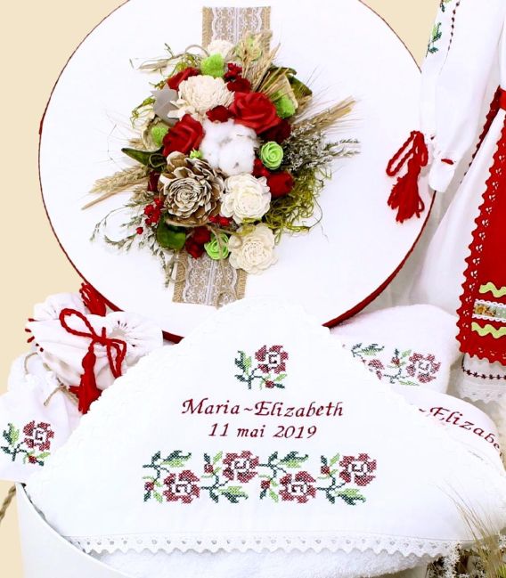 Trusou botez traditional cutie decorata