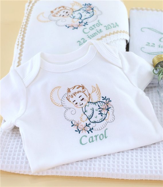 Trusou complet botez baiat personalizat – Ingeraș Verde