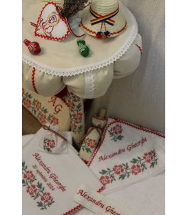 Trusouri botez traditionale - Trusou botez traditional complet broderie floare