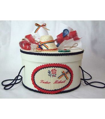 Cutie botez traditionala floare